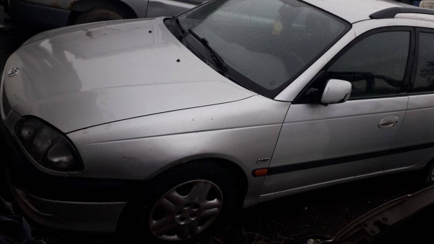 Toyota Avensis T22 (98-2000) alkatrszek
