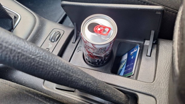 Toyota Avensis T25 t�rol�ba Toyota logo-s �d�t�sdoboz-tart�