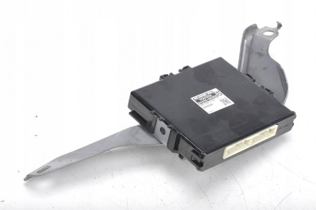 Toyota Avensis T27 vezrlegysg 89690-05050