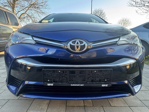 Toyota Avensis Touring Sports 1.6 Live Plus 680...