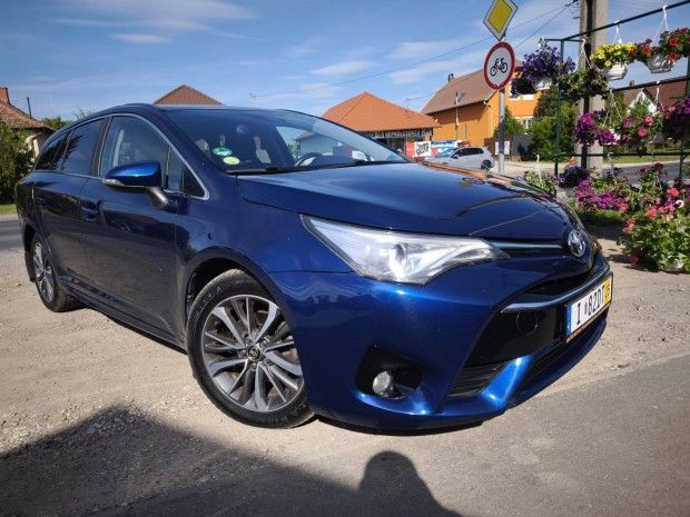 Toyota Avensis Touring Sports 1.6 Live Plus Vg...