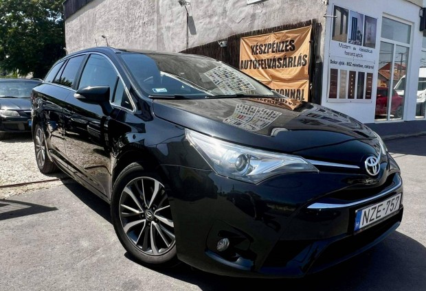 Toyota Avensis Touring Sports 2.0 D-4D Active T...