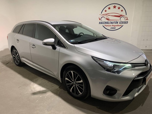 Toyota Avensis Touring Sports 2.0 D-4D Active T...