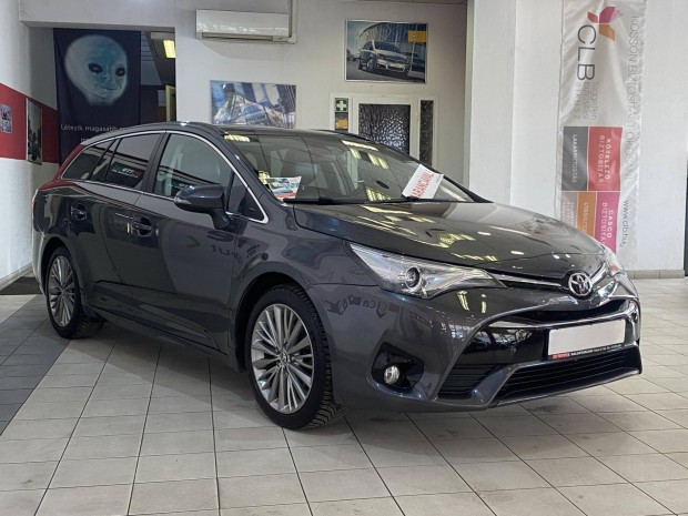 Toyota Avensis Touring Sports 2.0 D-4D Executiv...