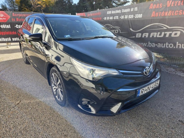 Toyota Avensis Touring Sports 2.0 D-4D Executiv...
