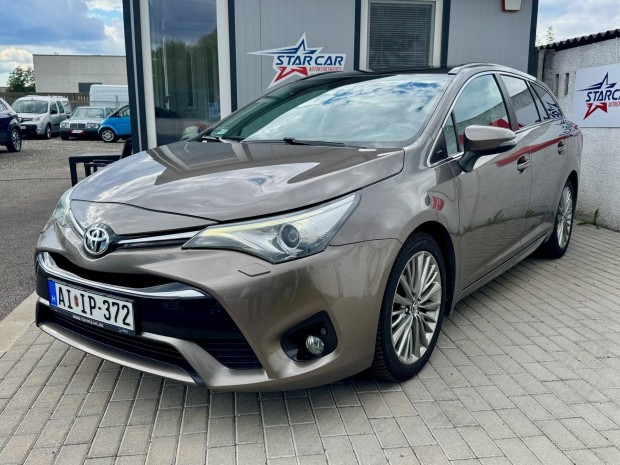 Toyota Avensis Touring Sports 2.0 D-4D Executiv...