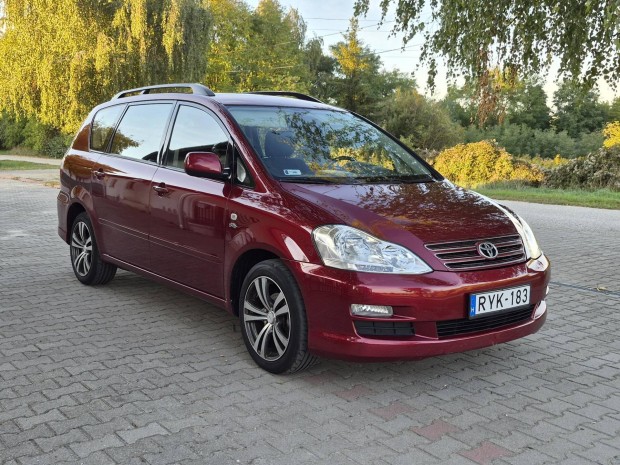 Toyota Avensis Verso 2.0 D Sol