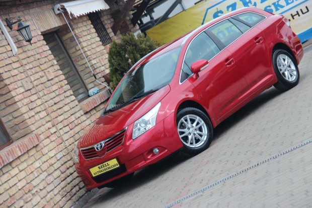 Toyota Avensis Wagon 1.6 Sol