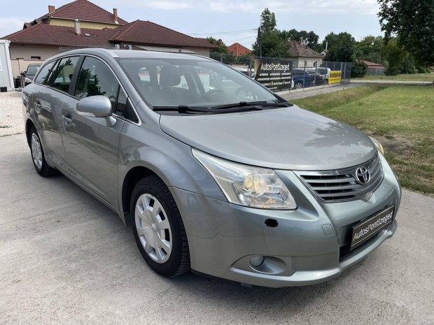 Toyota Avensis Wagon 1.6 Sol // Ülésfűtés // Di...
