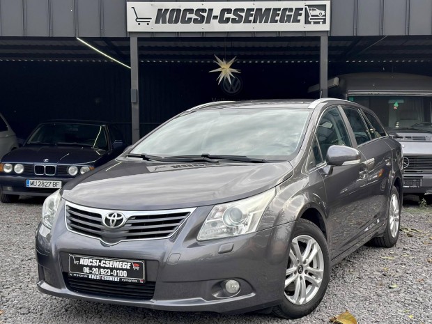 Toyota Avensis Wagon 1.8 Executive Navi Kamera...