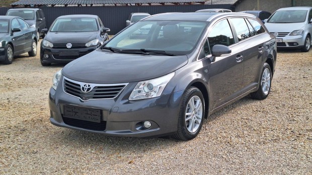 Toyota Avensis Wagon 1.8 Executive Szép állapot...