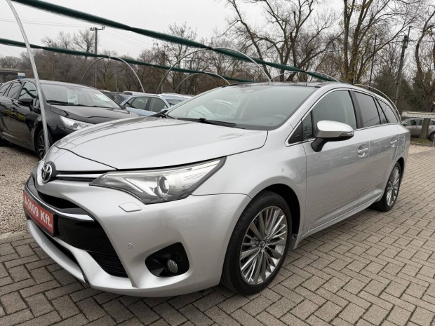 Toyota Avensis Wagon 1.8 Executive Teljes Toyot...