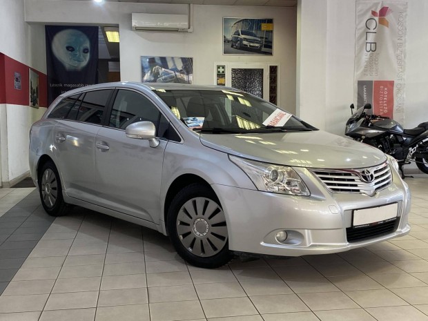 Toyota Avensis Wagon 1.8 Navigáció-Kamera