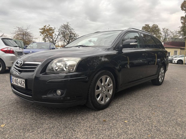 Toyota Avensis Wagon 1.8 Sol