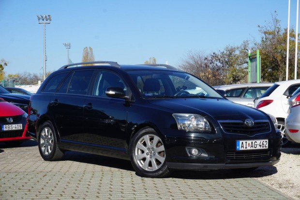 Toyota Avensis Wagon 1.8 Sol