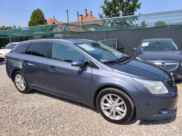 Toyota Avensis Wagon 1.8 Sol Friss Mszaki. Fri...