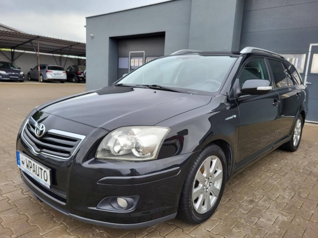 Toyota Avensis Wagon 1.8 Sol Plus Navigáció!!!D...