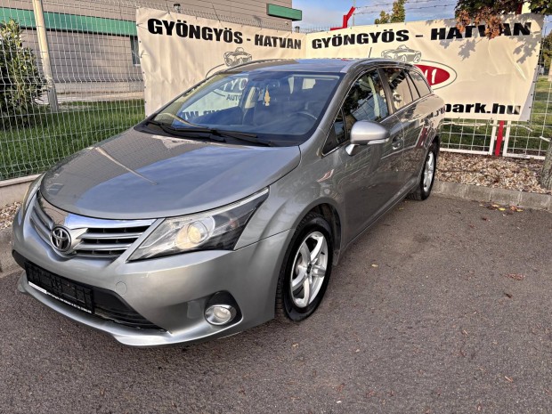 Toyota Avensis Wagon 2.0 D-4D Executive