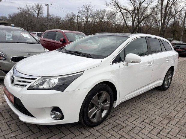 Toyota Avensis Wagon 2.0 D-4D Premium Megkmlt...