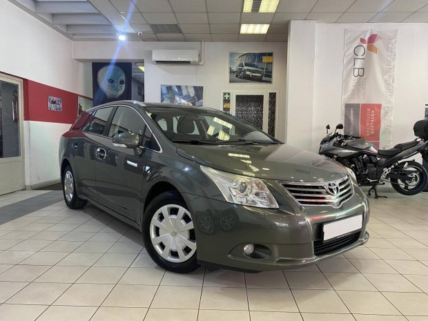 Toyota Avensis Wagon 2.0 D-4D Sol