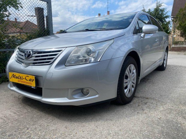 Toyota Avensis Wagon 2.0 D-4D Sol Magyarországi...