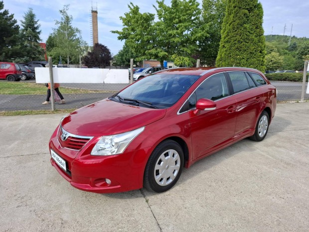 Toyota Avensis Wagon 2.0 D-4D Travel Garantált...