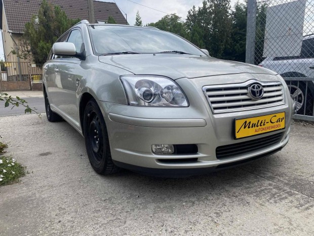 Toyota Avensis Wagon 2.0 D Sol Comfort Friss M...