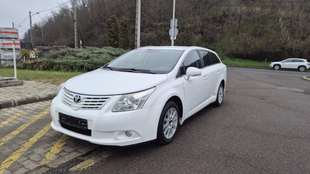 Toyota Avensis Wagon 2.0 Sol Plus Automata!!! S...