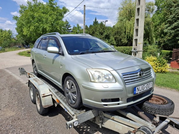 Toyota Avensis Wagon 2.2 D-CAT Sol Elegant