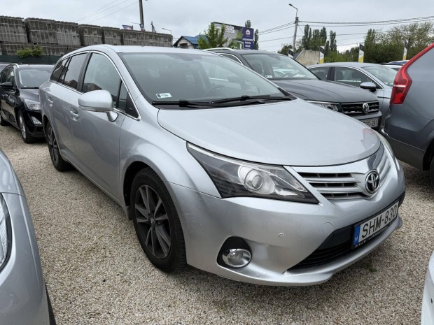 Toyota Avensis Wagon 2.2 Dcat Executive (Automa...
