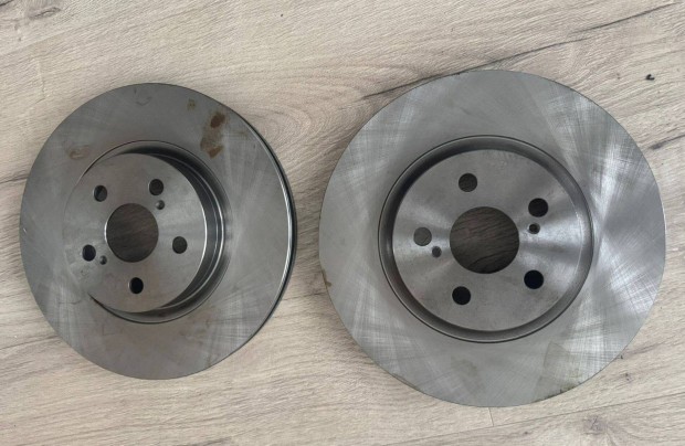 Toyota Avensis f�kt�rcs�k