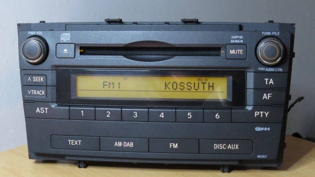 Toyota Avensis gy�ri cd mp3 r�di� fejegys�g