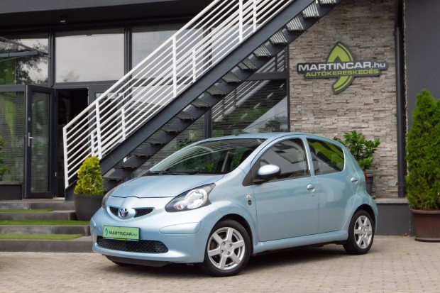 Toyota Aygo 1.0 AC Aceblue +Els Tulajdonostl...