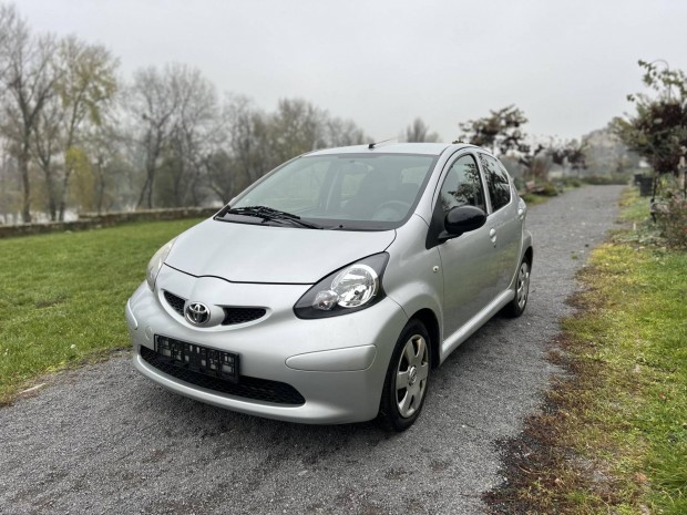 Toyota Aygo 1.0 Blue