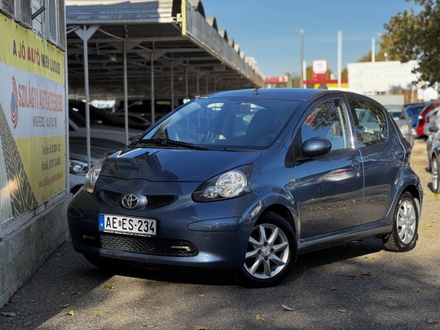 Toyota Aygo 1.0 Blue AC ITT s Most Akci!!! KL...