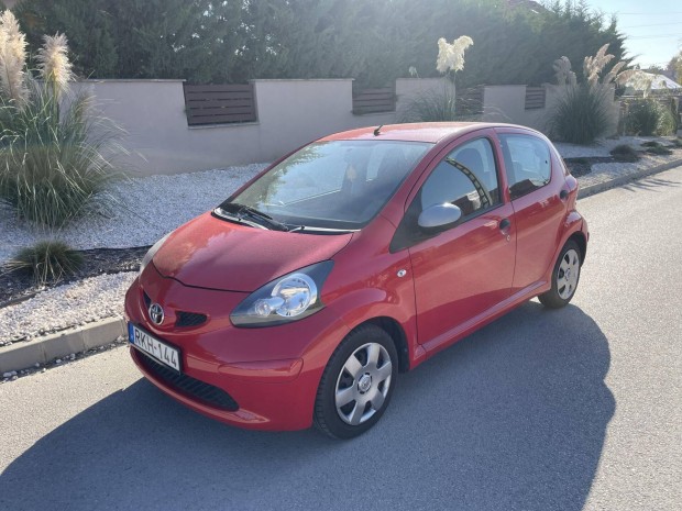 Toyota Aygo 1.0 Plusz