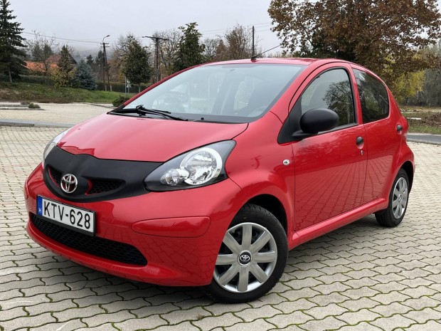 Toyota Aygo 1.0 Plusz Csak 50490 KM Eredeti MAG...