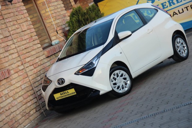 Toyota Aygo 1.0 x+comfort AC // 1.tulajdonos!