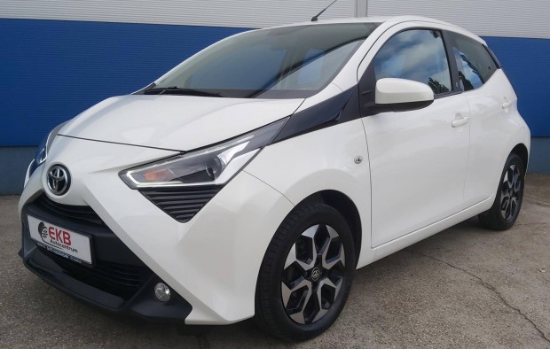 Toyota Aygo 1.0 x-play x-shift Autmata Vlt!