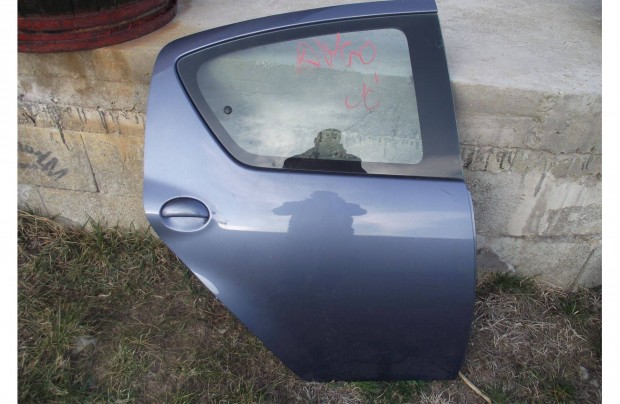 Toyota Aygo 1 Citroen C1 jobb hátsó ajtó