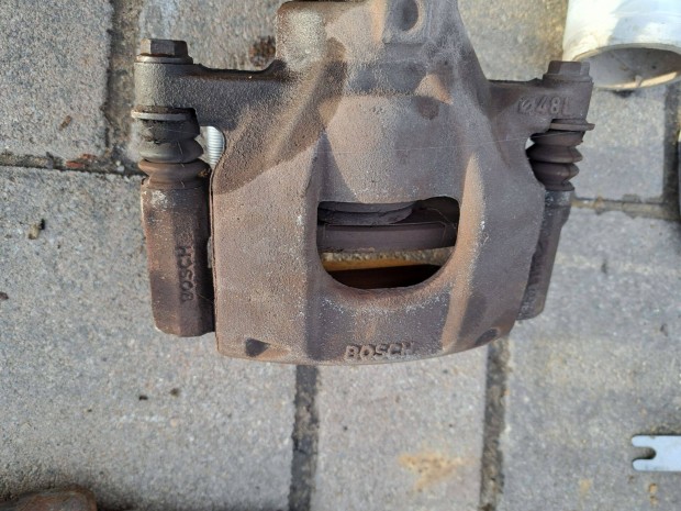 Toyota Aygo KR FE fknyereg 10 000Ft/ oldal