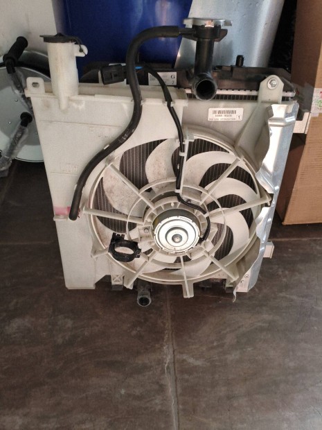 Toyota Aygo X 2023 Komplet htsor. 