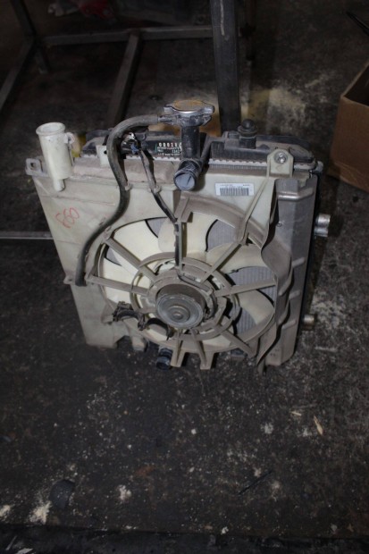 Toyota Aygo (AB10/AB20/AB30) 1.0i hűtő szett 876966w