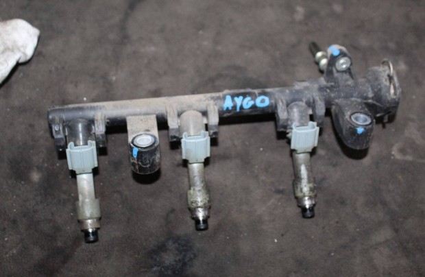 Toyota Aygo (AB10/AB20/AB30) 1.0i injektor hd 2381400010