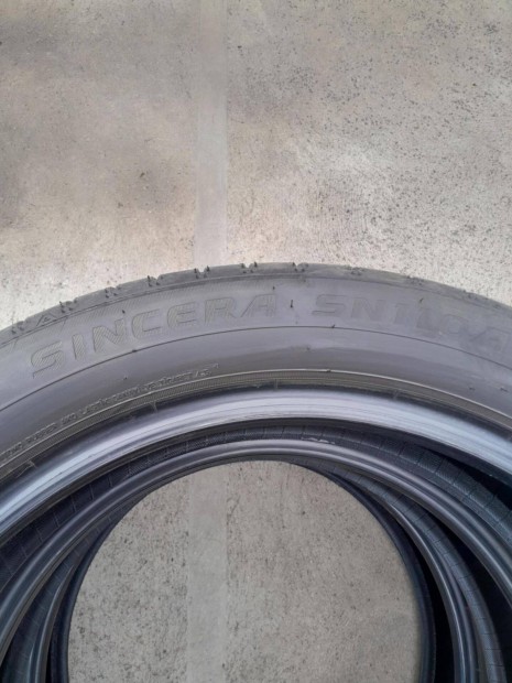 Toyota Aygo x ny�ri gumi garnit�ra