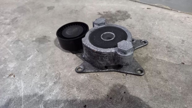 Toyota COROLLA Verso RAV 4 Avensis 03- Sz�j �ksz�j fesz�t�g�rg� 5663