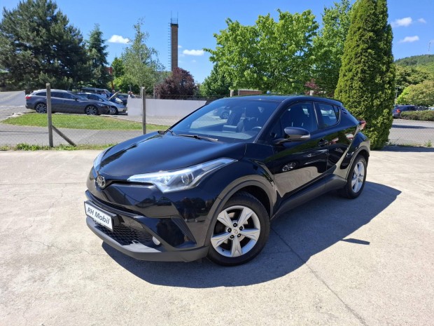Toyota C-HR 1.2T Active (ülésfűtéssel) Sérülésm...