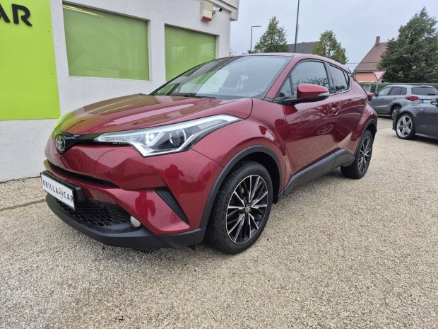 Toyota C-HR 1.2T Dynamic Comfort LED Szervizkn...