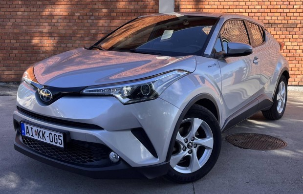 Toyota C-HR 1.8 Hybrid Comfort e-CVT Navi. Sávt...