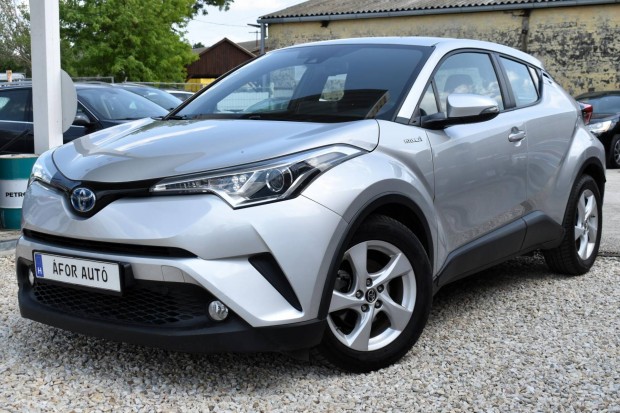 Toyota C-HR 1.8 Hybrid Dynamic Comfort e-CVT NA...